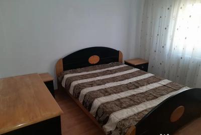 Apartament cu 2 camere decomandat în Republicii - 2