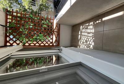 Apartament cu 3 camere semidecomandat, mobilat în Brazda lui Novac