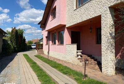 Casă cu 4 camere în Someșeni