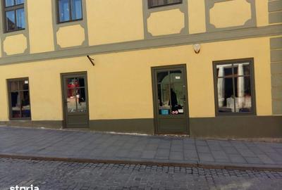 Spațiu comercial, de 60 mp, în Central