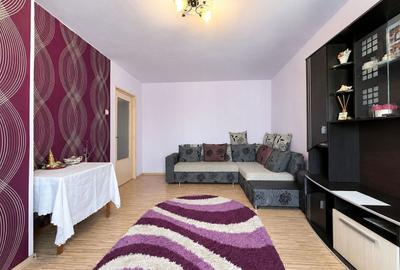 Apartament cu 3 camere decomandat în Alfa - 2