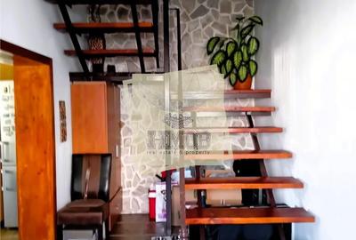 Casă cu 3 camere decomandat cu Teren 400 Mp în Lazaret