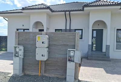 Casă cu 3 camere cu Teren 330 Mp în Exterior Nord