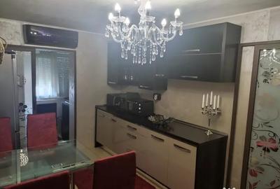 Apartament cu 2 camere decomandat în Independenței - 3