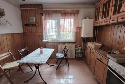Apartament cu 3 camere decomandat, mobilat în Mănăștur
