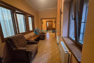 Casă individuală cu 4 camere cu Canalizare în Lupeni - 21