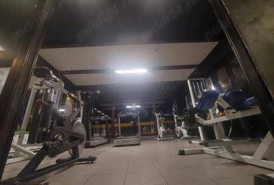 Spațiu comercial, de 220 mp, în Central - 1