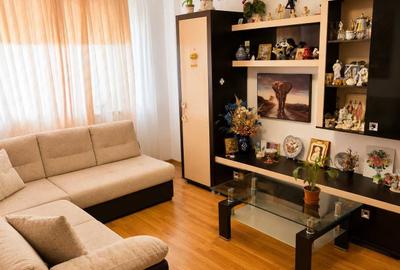 Apartament cu 2 camere decomandat în Central - 1