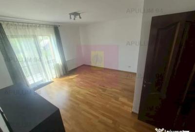 Casă cu 7 camere cu Teren 950 Mp în Liceul Militar