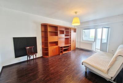 Apartament cu 4 camere decomandat în Tei - 1