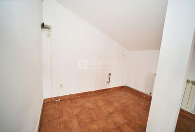 Casă individuală cu 4 camere cu Canalizare în Moara de Vânt - 12