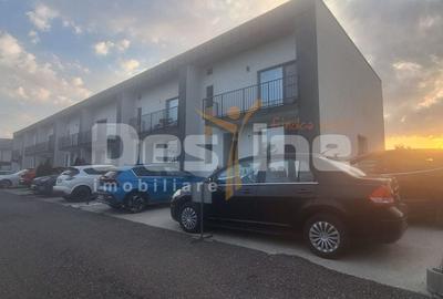 Casă cu 4 camere decomandat în Central