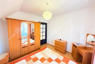 Casă cu 5 camere cu Teren 430 Mp în Central
