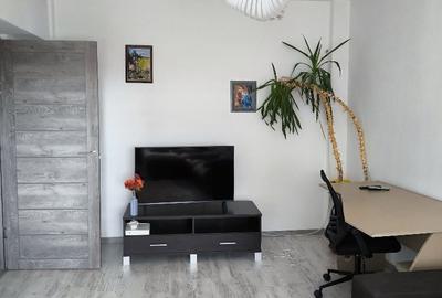 Apartament cu 2 camere decomandat în Ultracentral