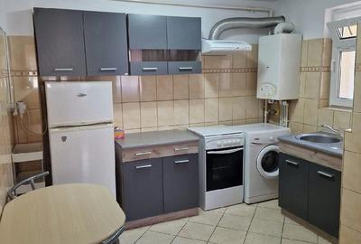 Apartament cu 2 camere decomandat în Mărăței