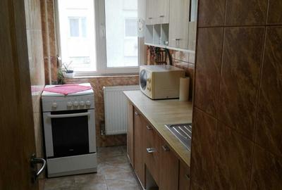 Apartament cu 2 camere semidecomandat în Central - 1