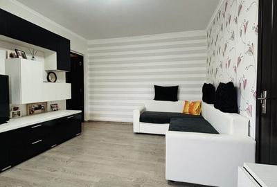 Apartament cu 2 camere semidecomandat, mobilat în Rogerius