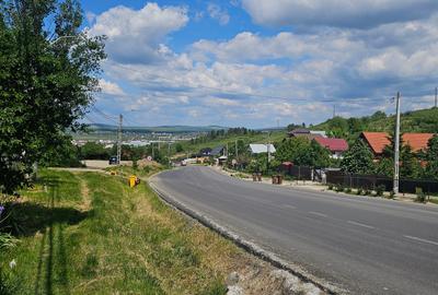 Teren intravilan de 2260 mp, în Tomești