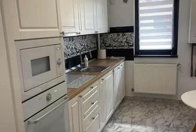 Apartament cu 2 camere decomandat în Central - 1