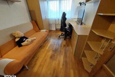 Apartament cu 4 camere în Central - 2