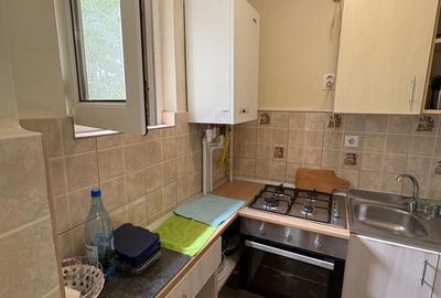 Apartament cu 2 camere nedecomandat în Primăverii