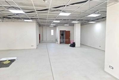 Spațiu comercial, de 173 mp, în Central