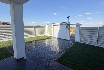 Casă cu 4 camere cu Teren 350 Mp în 1 Decembrie