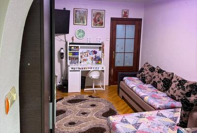 Apartament cu 2 camere semidecomandat în Micro 17 - 9