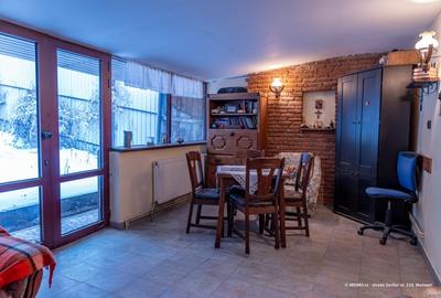 Duplex cu 7 camere cu Canalizare în Moinești - 3