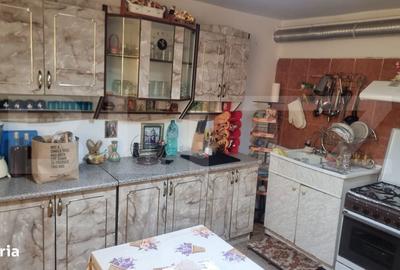 Casă cu 3 camere cu Teren 584 Mp în Brazi - 3