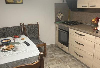 Casă cu 4 camere în Reșița - 2