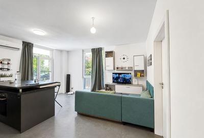 Apartament cu 3 camere decomandat, mobilat în Central