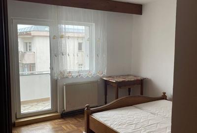 Apartament cu 4 camere decomandat în Exterior Vest - 1