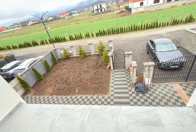 Casă cu Teren 511 Mp în Cristian - 3