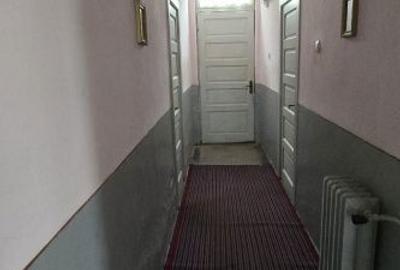 Casă cu 6 camere decomandat cu Teren 461 Mp în Central - 4