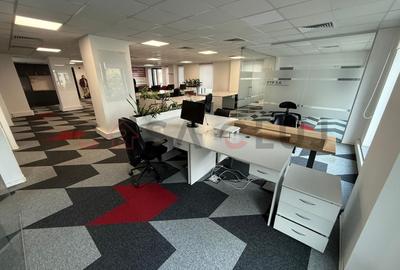 Birou, de 241.96000671387 mp, în Mărăști - 18