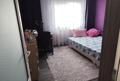Apartament cu 2 camere decomandat în Radu Negru - 1