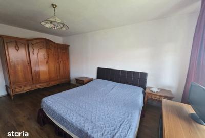 Apartament cu 2 camere decomandat în Tractorul - 8