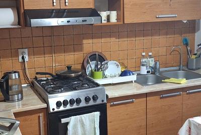 Apartament cu 3 camere semidecomandat în Pache Protopopescu