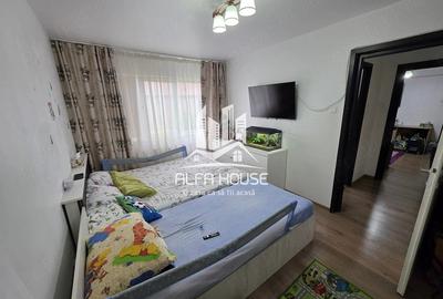 Apartament cu 2 camere semidecomandat în Micro I