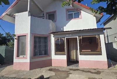 Casă cu 4 camere cu Teren 337 Mp în Valu lui Traian