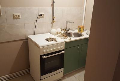 Garsonieră decomandată în Orizont