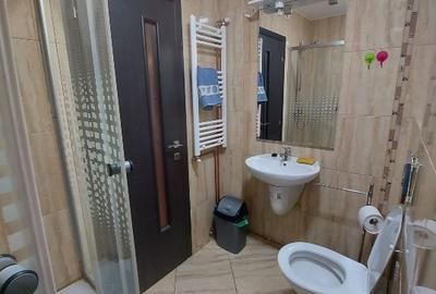 Apartament cu 2 camere decomandat în Bd. Independenței - 7