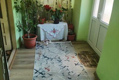 Casă cu 4 camere în Central - 2