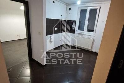 Apartament cu 3 camere decomandat în Spitalul Județean - 6