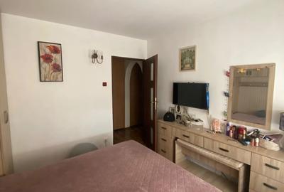 Apartament cu 3 camere în Titan