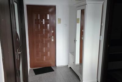 Garsonieră decomandată în Exterior Vest