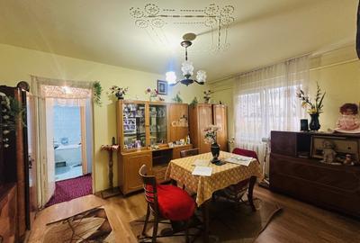 Apartament cu 2 camere semidecomandat, mobilat în Mănăștur