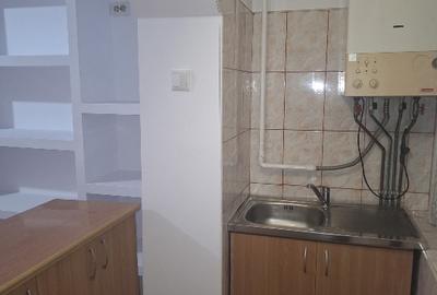 Garsonieră decomandată în Gară