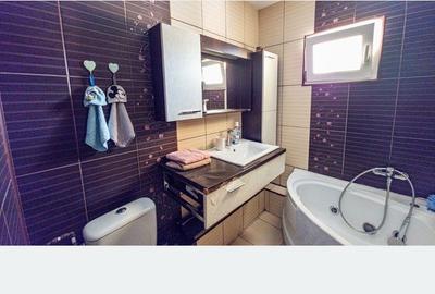 Apartament cu 3 camere în Titan